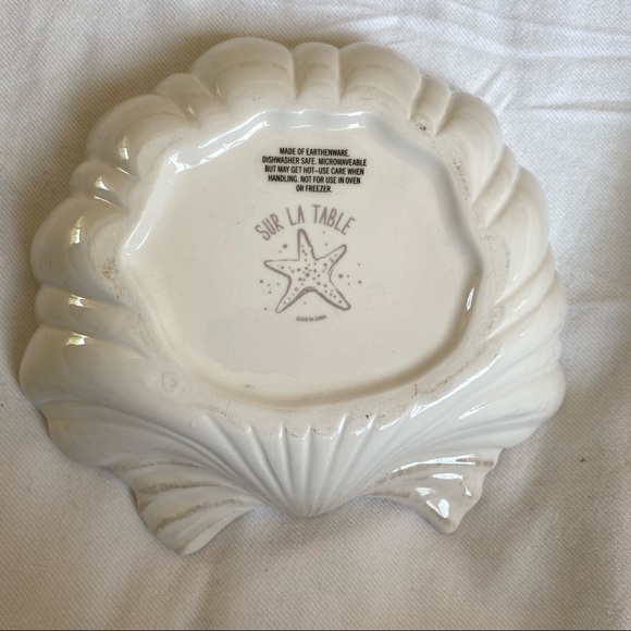 Sur La Table earthenware shell appetizer dish - Picture 3 of 7